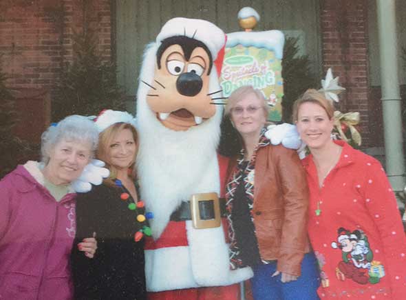 FOREVERVETWIVES spouses in Orlando! Army, Navy, Marines